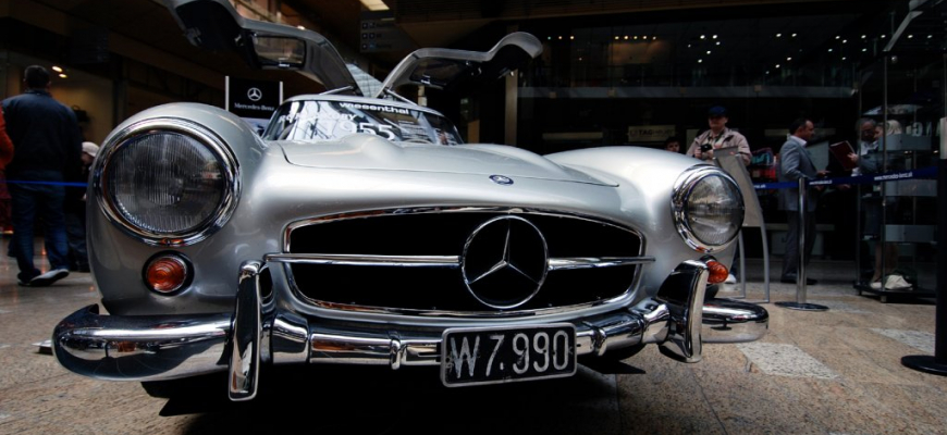 Prezentácia: Mercedes SL300 Gullwing v Auparku